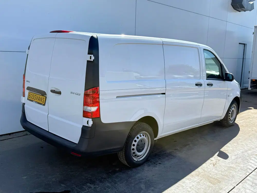 Mercedes-Benz Vito Mercedes Benz Vito 114 1.9 CDI Automaat L2 uit 2021, foto 3
