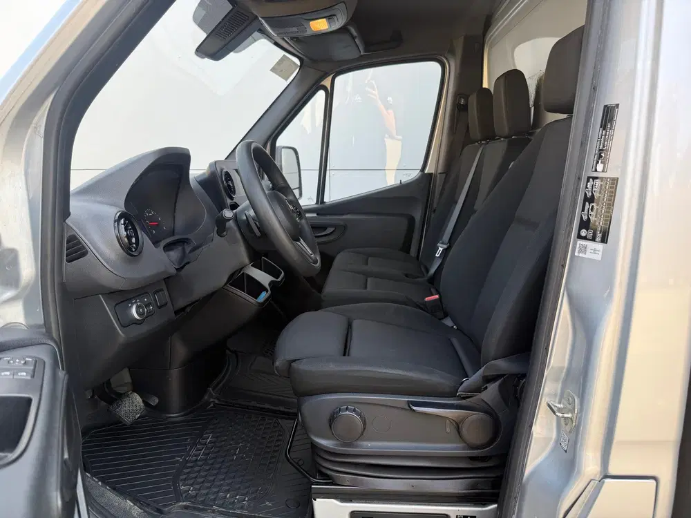 Mercedes-Benz Sprinter Automaat Bakwagen Meubelbak Koffer Laadkle uit 2023, foto 5