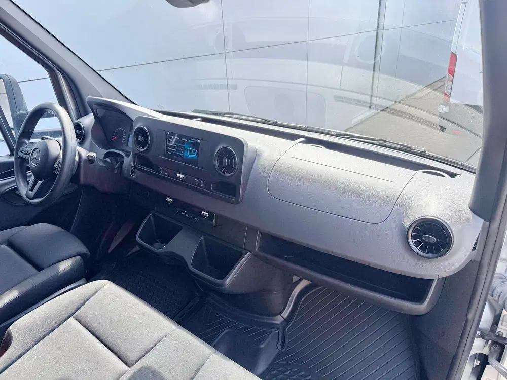 Mercedes-Benz Sprinter Automaat Bakwagen Meubelbak Koffer Laadkle uit 2023, foto 7