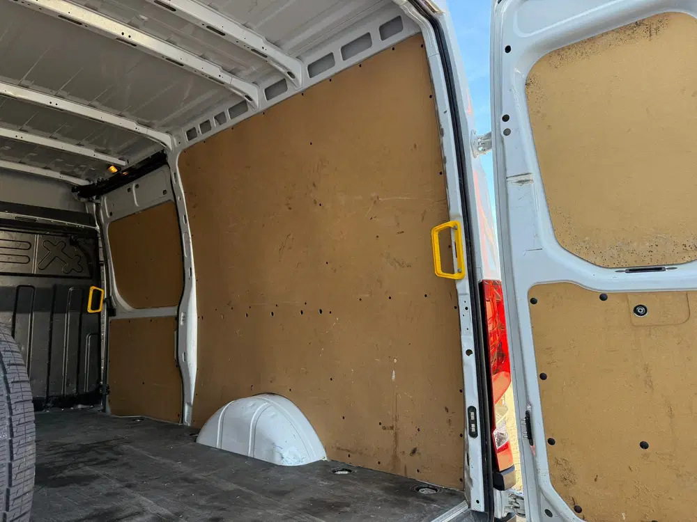 Iveco Daily 35S14 2.3 140PK L2H2 Cruise Control 3.5t T uit 2023, foto 13