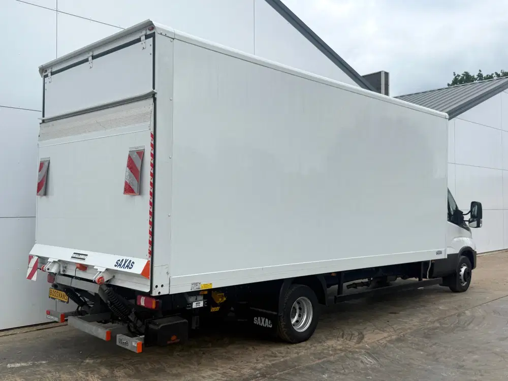 Iveco Daily 72C18 3.0 Automaat Dubbellucht 1000kg Laad uit 2024, foto 3