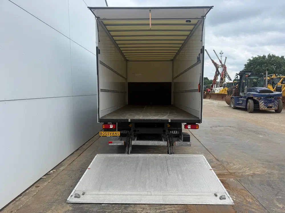 Iveco Daily 72C18 3.0 Automaat Dubbellucht 1000kg Laad uit 2024, foto 9