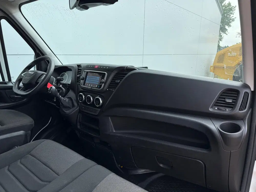 Iveco Daily 35C16 3.0 160PK Bakwagen Laadklep Zijdeur uit 2023, foto 7