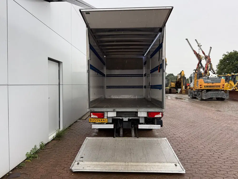 Mercedes-Benz Sprinter Mercedes Benz Sprinter 515 1.9 CDI 150PK A uit 2022, foto 9