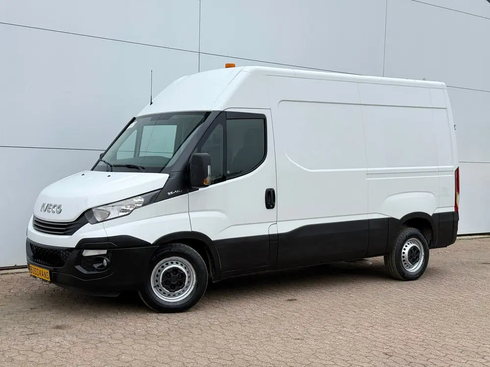 Iveco Daily 35S14 2.3 L2H2 Airco Cruise Control 3 uit 2019
