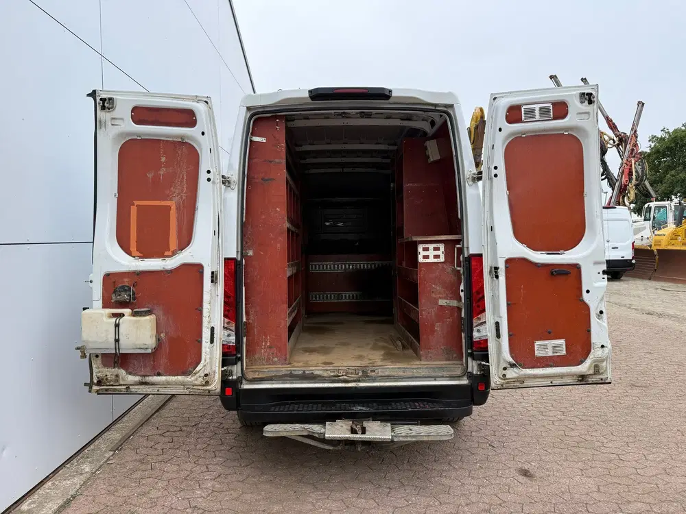 Iveco Daily 35S14 2.3 L2H2 Airco Cruise Control 3 uit 2019, foto 10