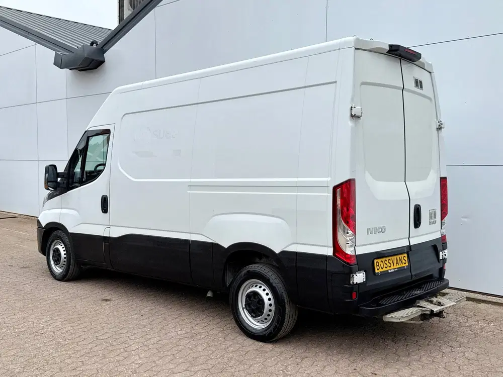 Iveco Daily 35S14 2.3 L2H2 Airco Cruise Control 3 uit 2019, foto 2