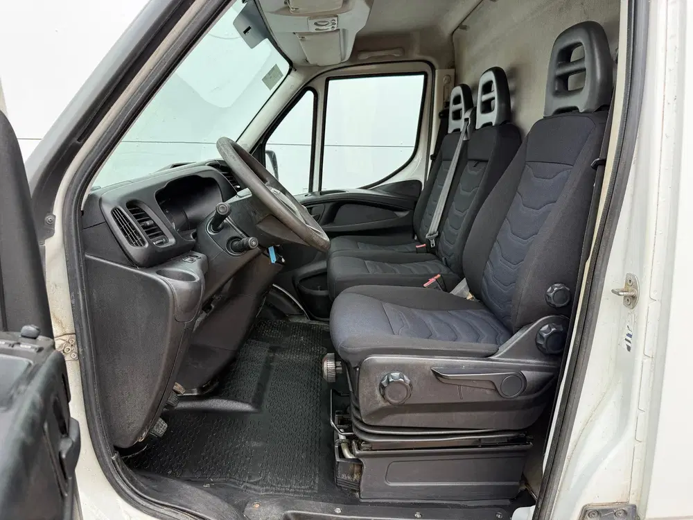 Iveco Daily 35S14 2.3 L2H2 Airco Cruise Control 3 uit 2019, foto 6