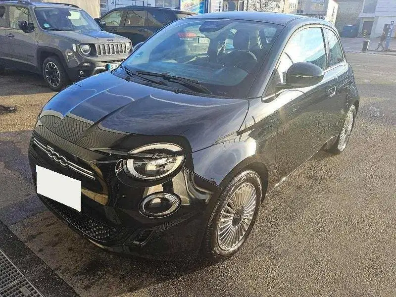 Fiat 500e 24 kWh uit 2023