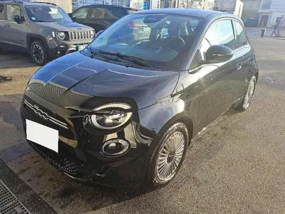 Fiat 500e 24 kWh uit 2023