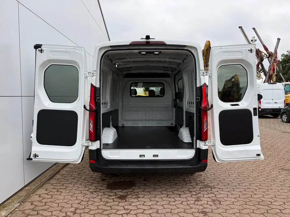 Maxus eDeliver 9 Nieuw model L2H2 Glaspack uit 2025, foto 10
