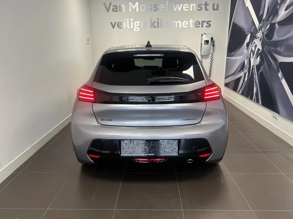 Peugeot 208 1.2 PureTech 100 GT uit 2025, foto 5