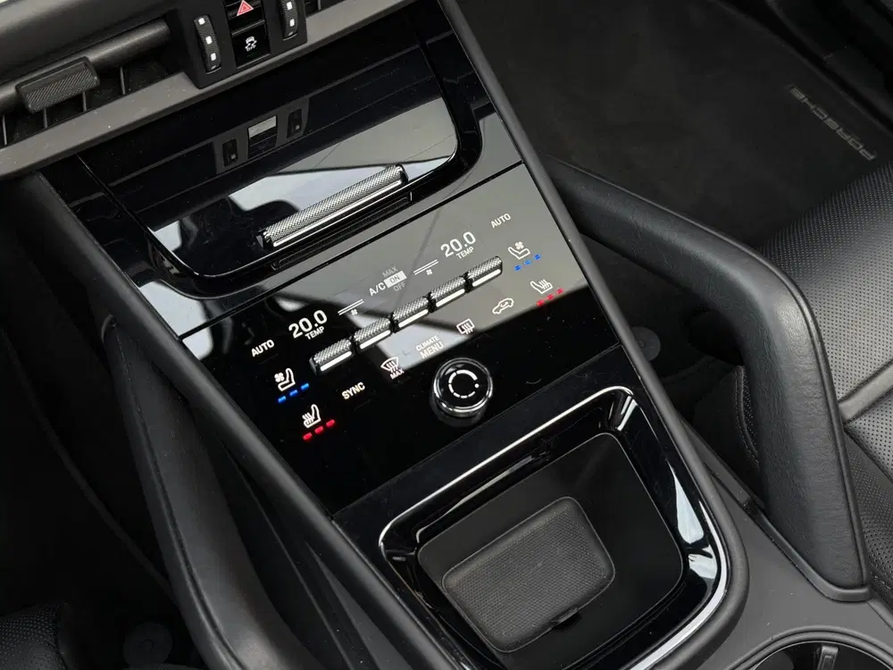Porsche Cayenne 3.0 S E-Hybrid BURMESTER uit 2024, foto 12