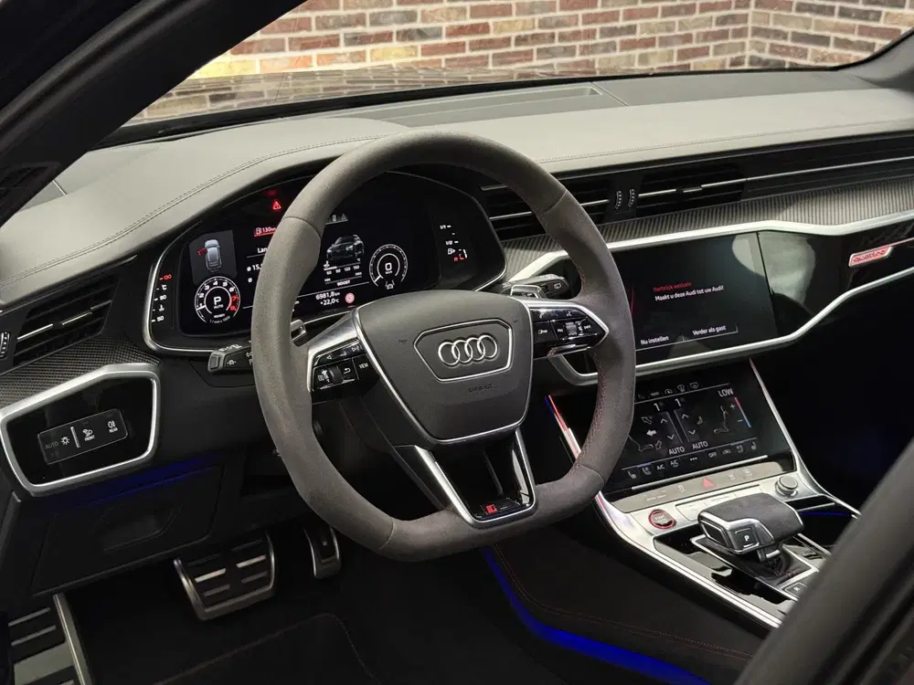 Audi RS6 TFSI quattro uit 2022, foto 11