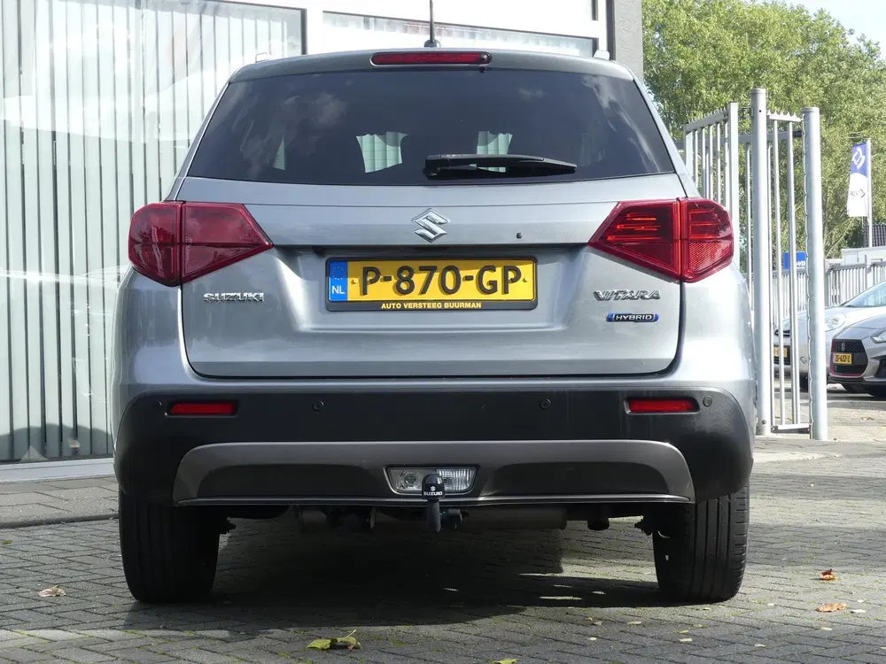 Suzuki Vitara 1.5 Hybrid Style TREKHAAK dealer onderhoud uit 2022, foto 11