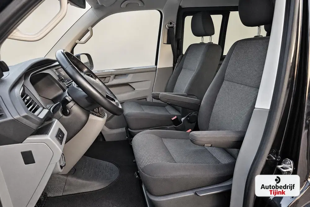 Volkswagen Transporter 2.0 TDI 150PK 4MOTION DSG L2H1 Dubbel uit 2020, foto 2