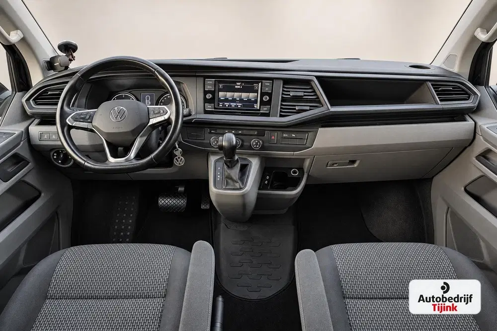 Volkswagen Transporter 2.0 TDI 150PK 4MOTION DSG L2H1 Dubbel uit 2020, foto 3