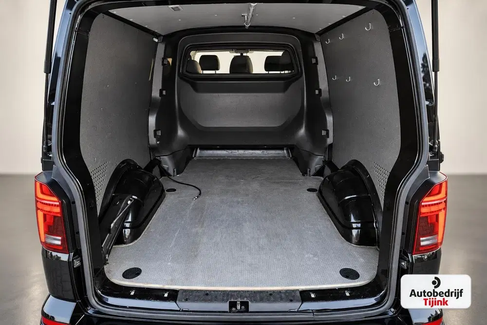 Volkswagen Transporter 2.0 TDI 150PK 4MOTION DSG L2H1 Dubbel uit 2020, foto 6
