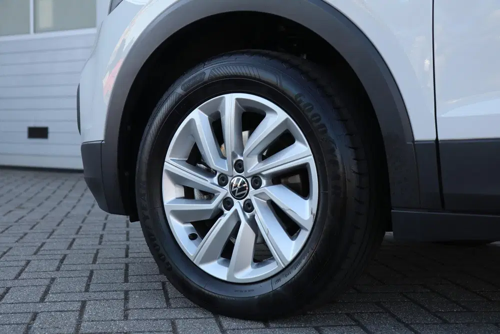 Volkswagen T-Cross 1.0 TSI 95 pk Life uit 2022, foto 13