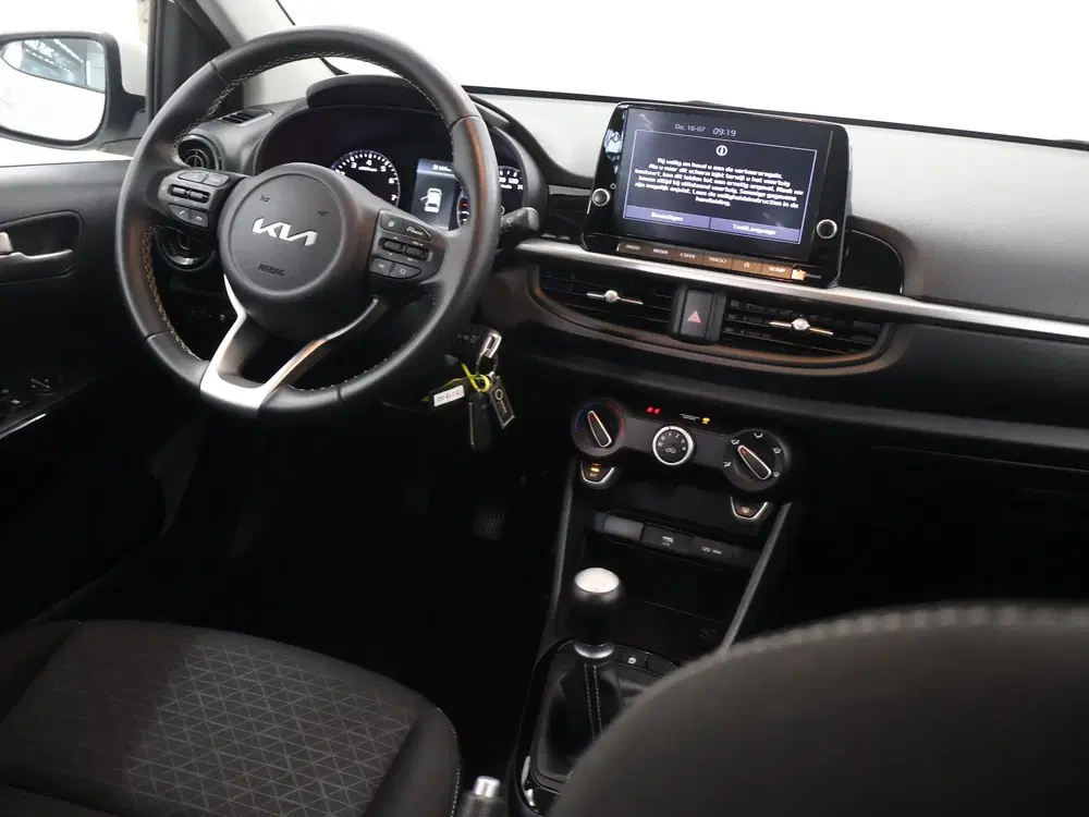 Kia Picanto 1.0 DPi DynamicLine uit 2023, foto 9