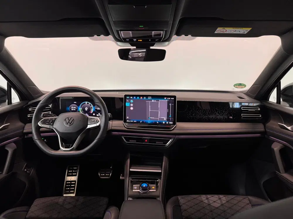 Volkswagen Tiguan 1.5 e-Hybrid R-Line Black uit 2025, foto 12