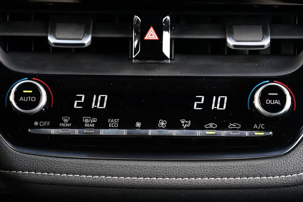 Toyota Corolla 1.8 Hybrid Business NL aut. CarPlay uit 2020, foto 14