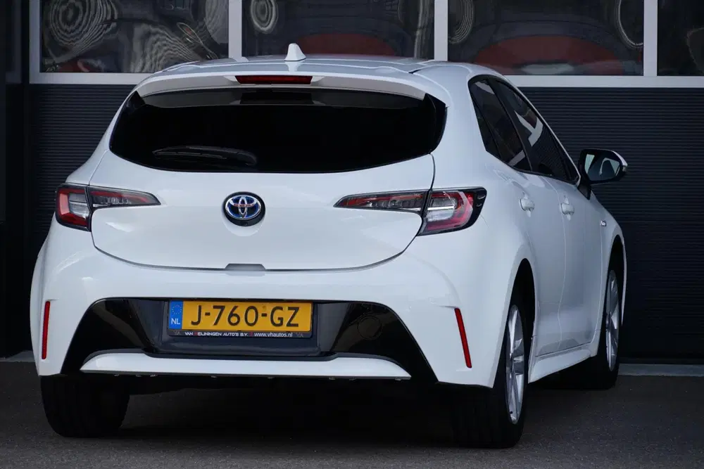 Toyota Corolla 1.8 Hybrid Business NL aut. CarPlay uit 2020, foto 2