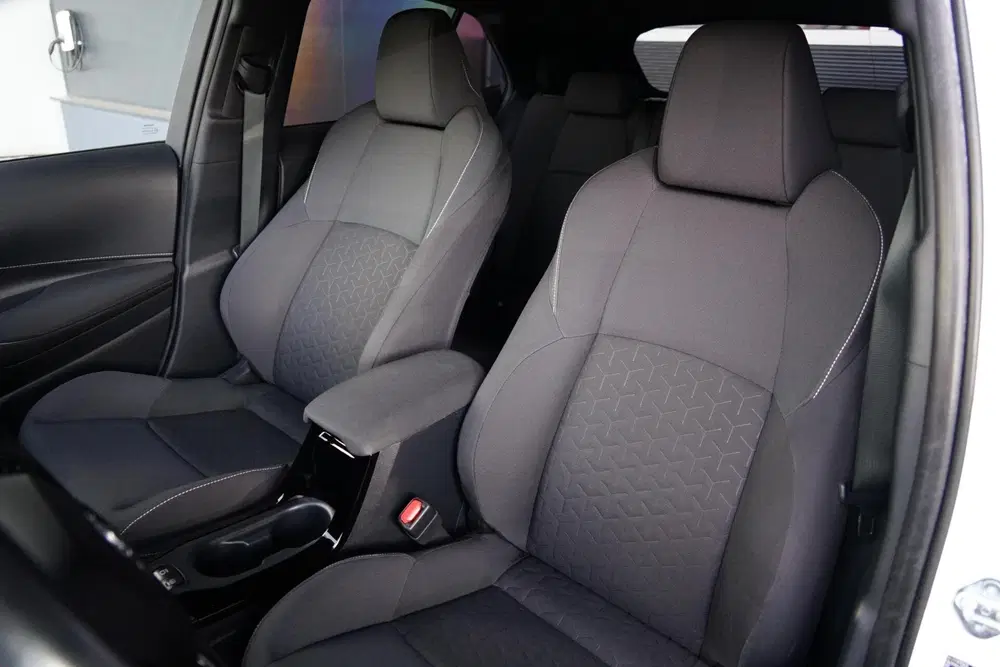 Toyota Corolla 1.8 Hybrid Business NL aut. CarPlay uit 2020, foto 5