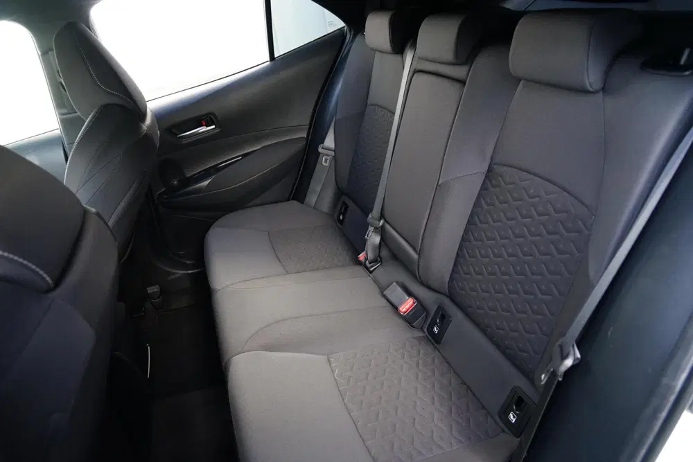 Toyota Corolla 1.8 Hybrid Business NL aut. CarPlay uit 2020, foto 6