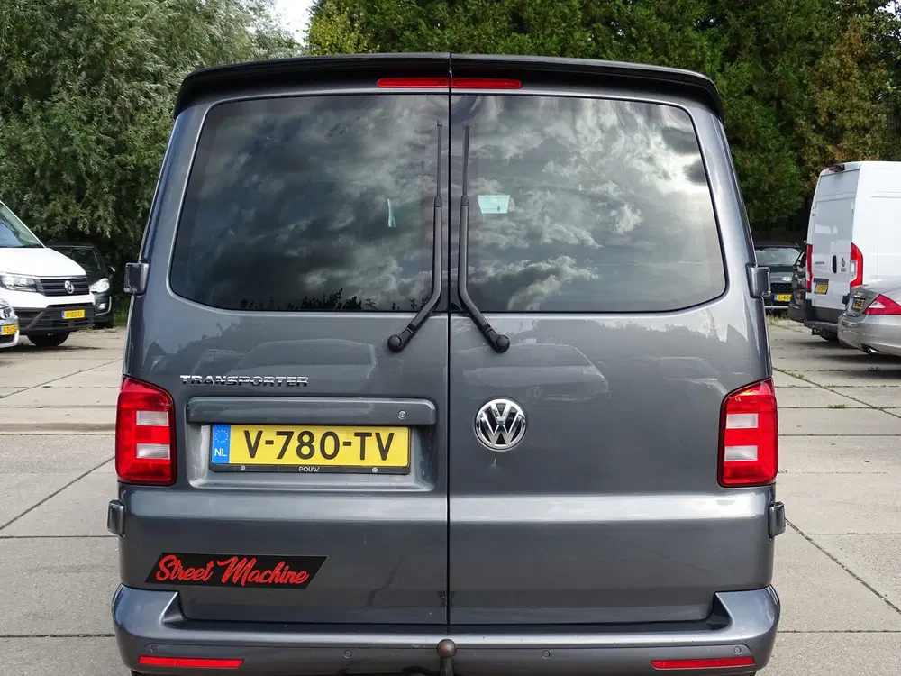Volkswagen Transporter 2.0 TDI L2H1 DC Highline (bj 2019) uit 2019, foto 4