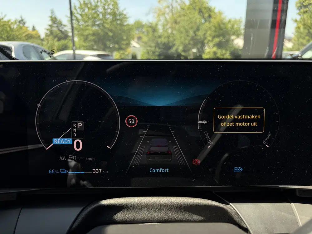 Mitsubishi Eclipse Cross Intense+ 87 kWh uit 2026, foto 4