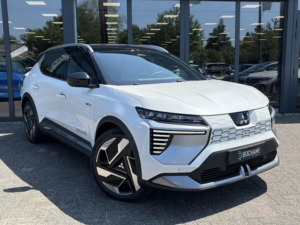 Mitsubishi Eclipse Cross Intense+ 87 kWh uit 2026, foto 5