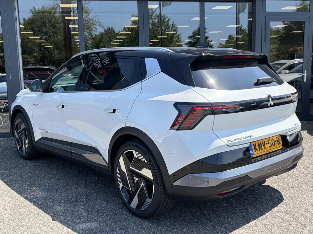 Mitsubishi Eclipse Cross Intense+ 87 kWh uit 2026, foto 6