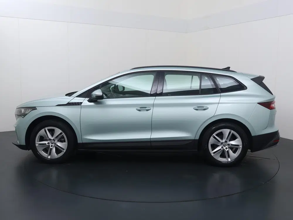 Skoda Enyaq 60 uit 2022, foto 2