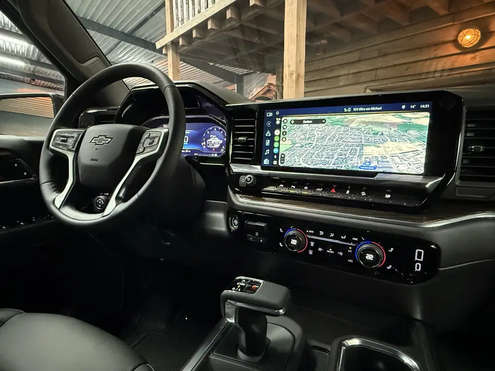 Chevrolet Silverado widebody LPG Bedcover in k uit 2024, foto 11