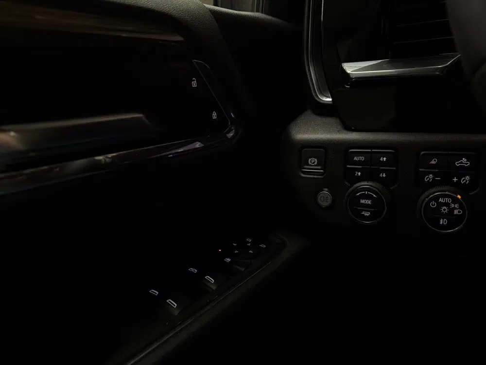 Chevrolet Silverado widebody LPG Bedcover in k uit 2024, foto 15