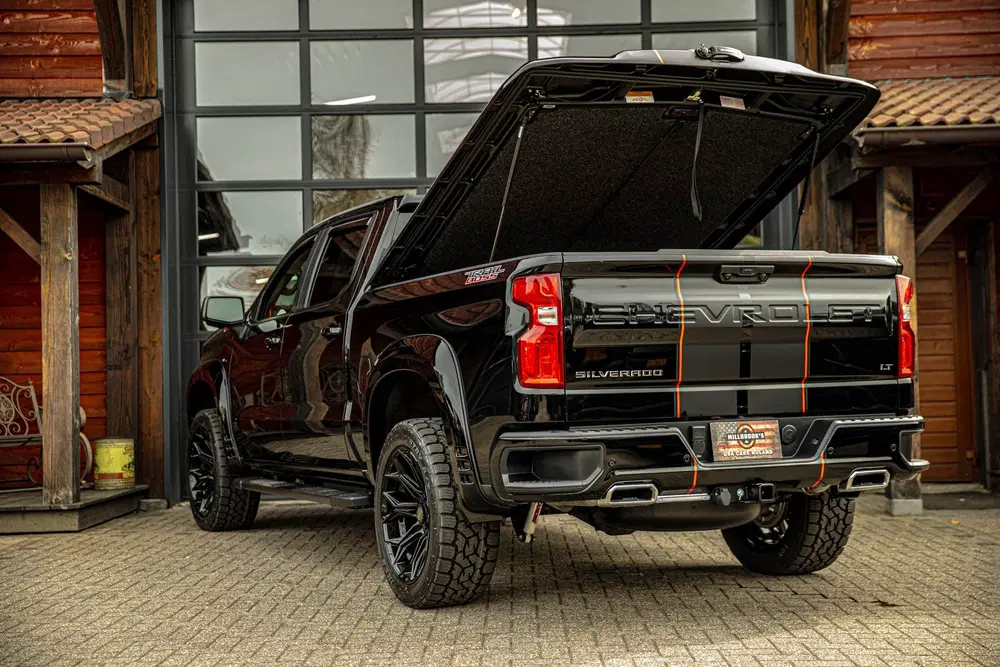 Chevrolet Silverado widebody LPG Bedcover in k uit 2024, foto 7