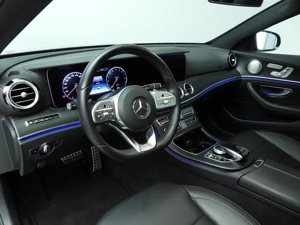 Mercedes-Benz E-Klasse 300 e Premium Plus uit 2019, foto 13