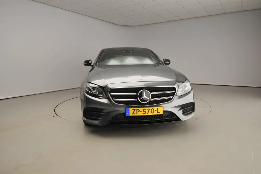Mercedes-Benz E-Klasse 300 e Premium Plus uit 2019, foto 5