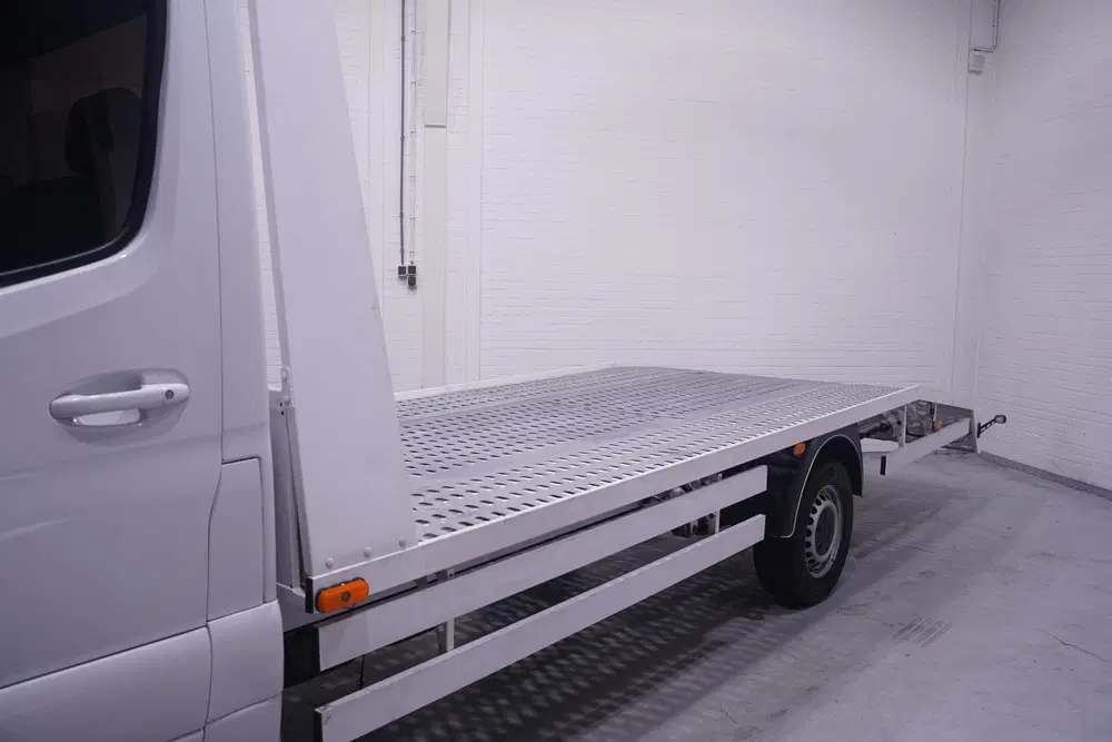 Mercedes-Benz Sprinter 319 CDI 3.0 V6 190 pk Autotransporter uit 2020, foto 10