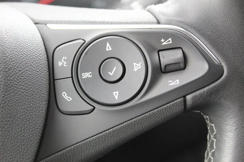 Opel Crossland 1.2-110pk Turbo 'Elegance'. Mooie en luxe uit 2023, foto 14