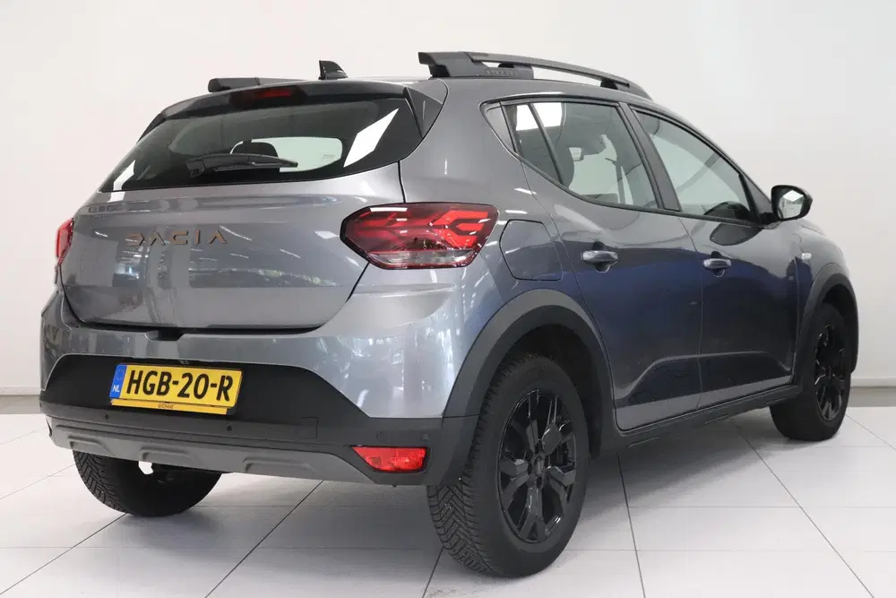 Dacia Sandero 1.0 TCe 90 Extreme uit 2025, foto 2