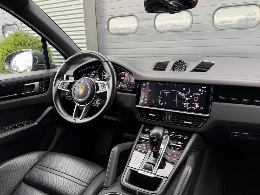 Porsche Cayenne 3.0 E-Hybrid Sport Chrono uit 2021, foto 3