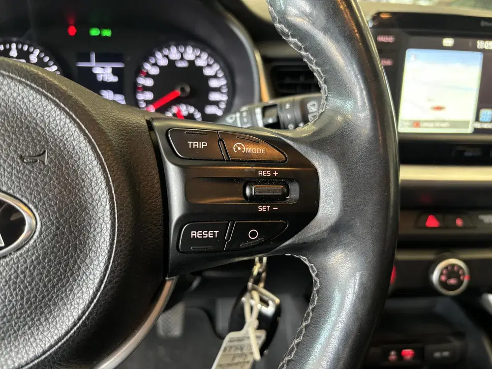 Kia Stonic 1.0 T-GDi DynamicLine uit 2020, foto 8