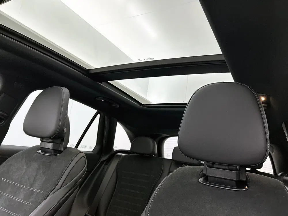 Mercedes-Benz GLC 300e 4MATIC Business Solution AMG uit 2026, foto 12