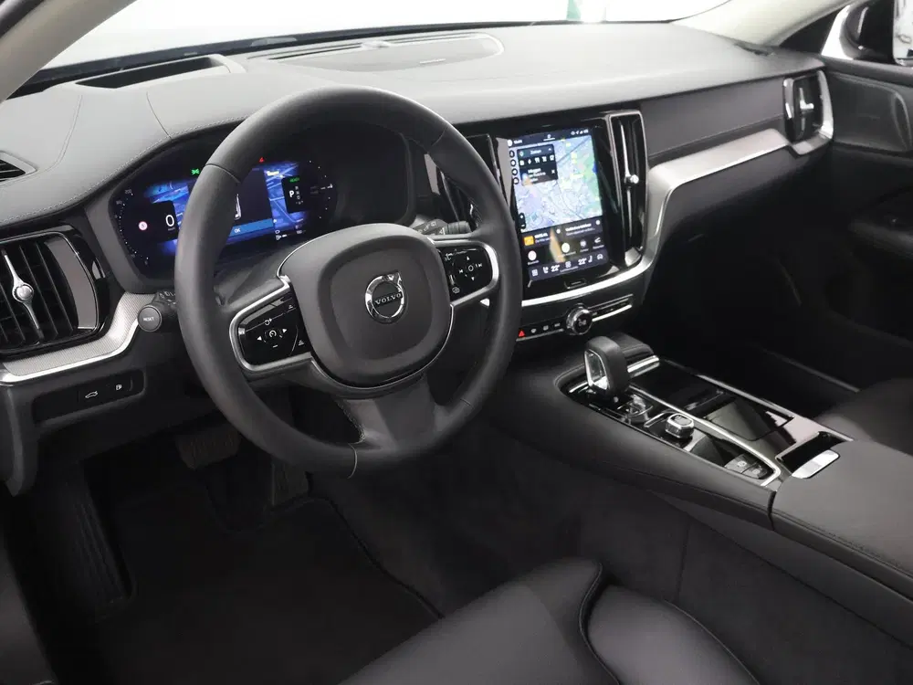 Volvo V60 2.0 T8 Plug-in hybrid AWD Ultra Dark uit 2024, foto 7
