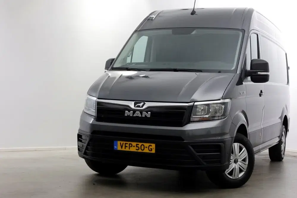 MAN TGE 3.180 2.0 177pk RWD L3H3 (L2H2) Navi uit 2020