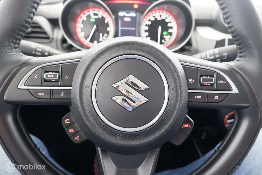 Suzuki Swift 1.2 Select Smart Hybrid Safety Pack led uit 2024, foto 9