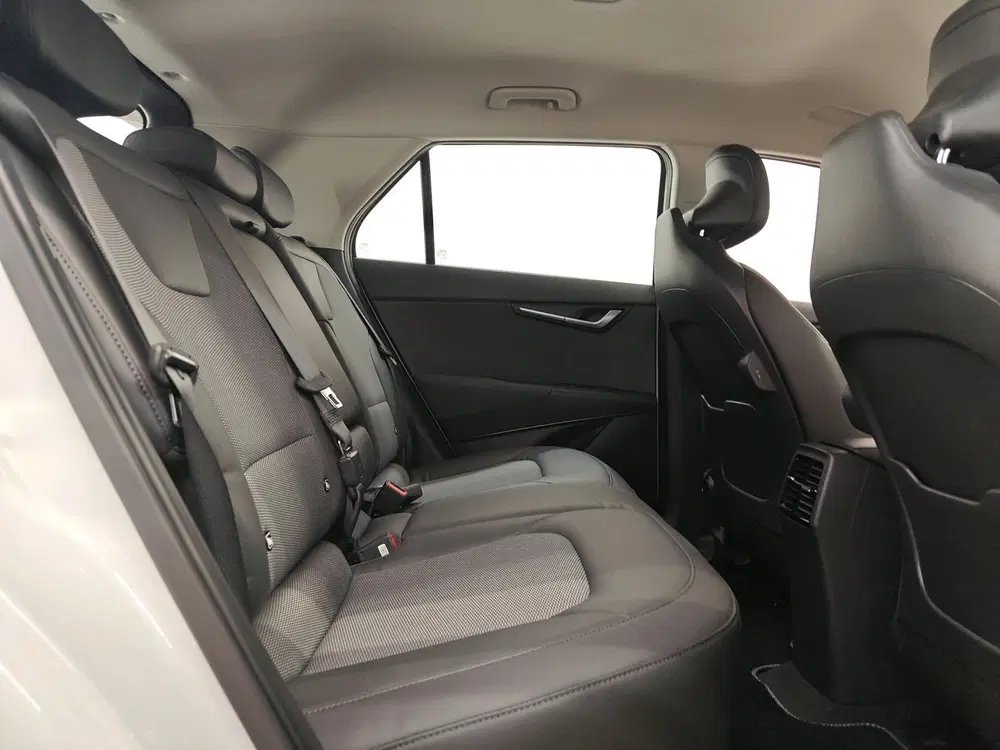 Kia Niro 64.8 kWh 204pk DynamicLine uit 2022, foto 15