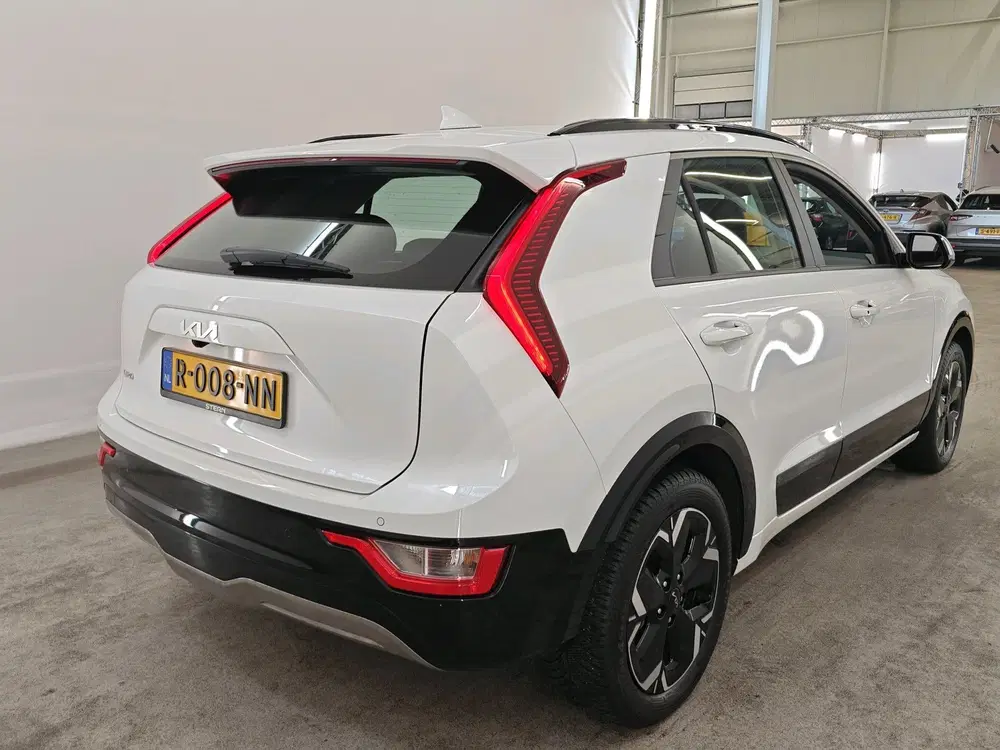 Kia Niro 64.8 kWh 204pk DynamicLine uit 2022, foto 5